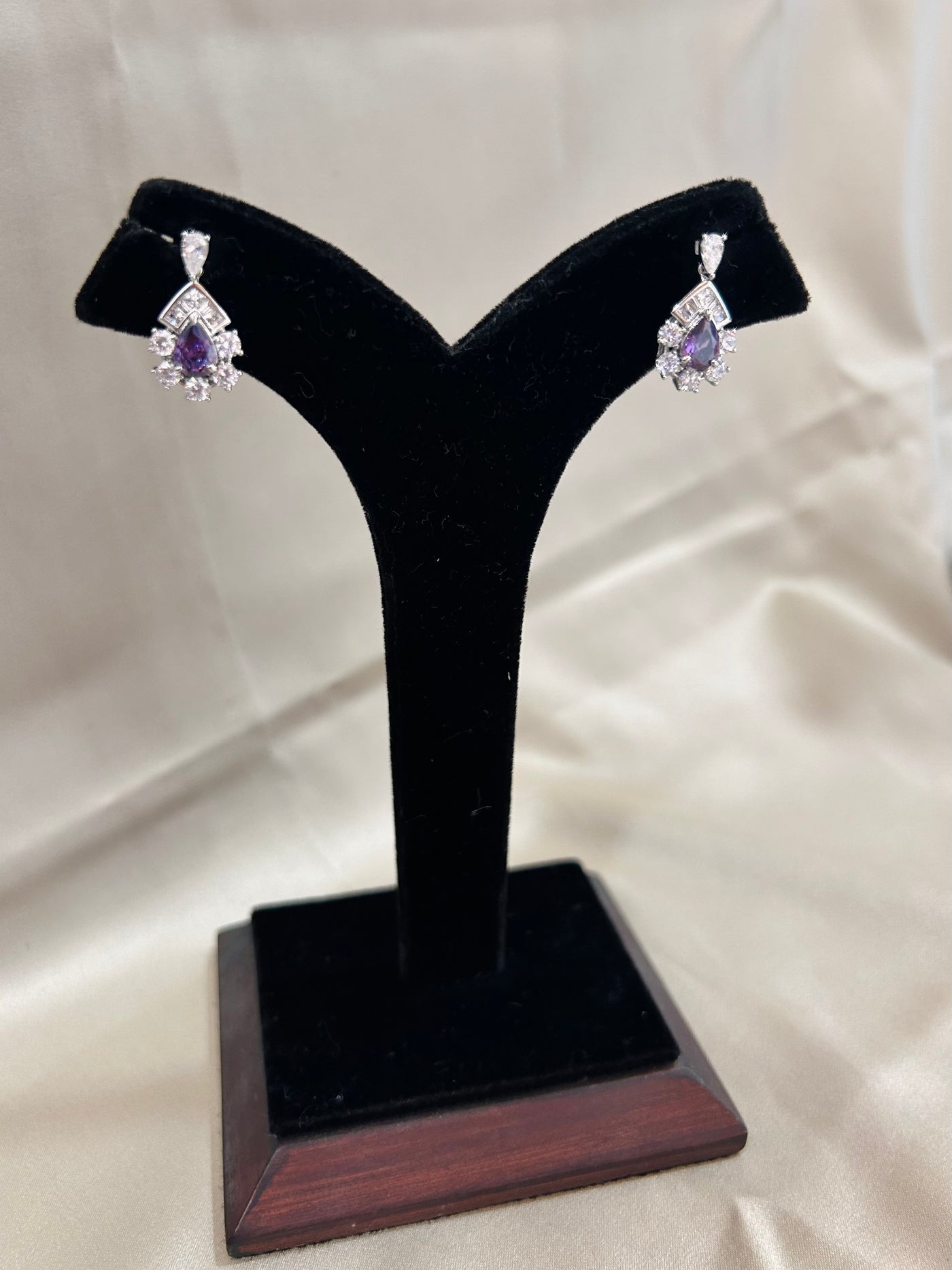 "Charming Amethyst Diamond Pendant Set: A Pop of Purple Luxury"