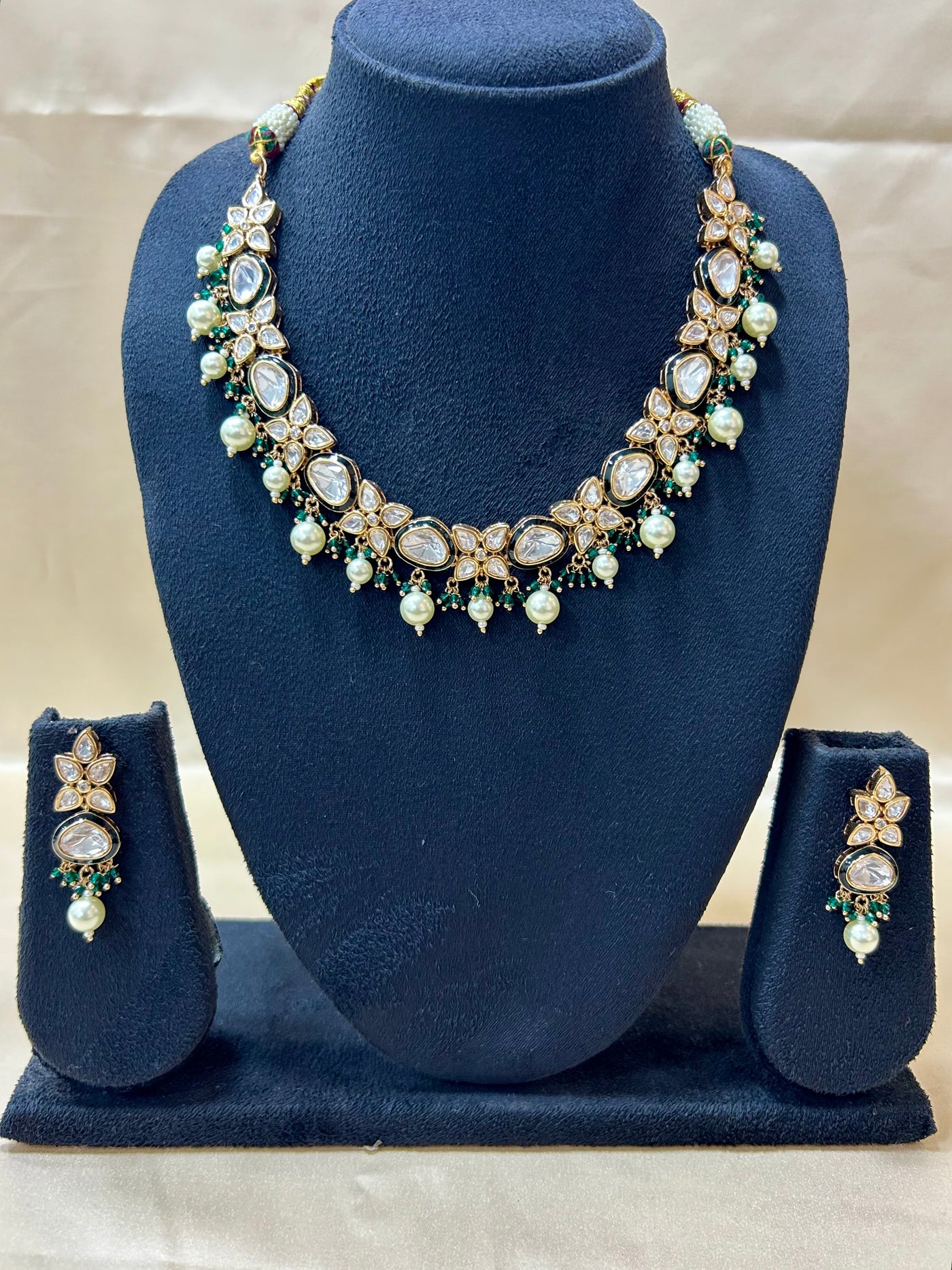 Sparkling Brilliance: Moissanite Polki Necklace Set